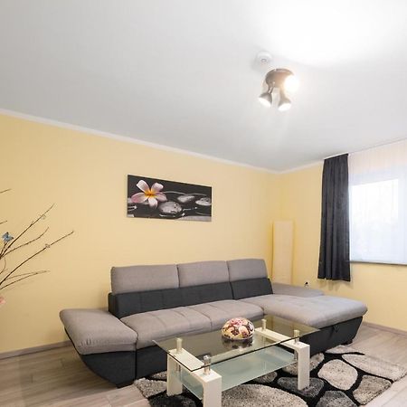 Familienfreundliche 3-Zimmer-Ferienwohnung Saal an der Donau Zewnętrze zdjęcie